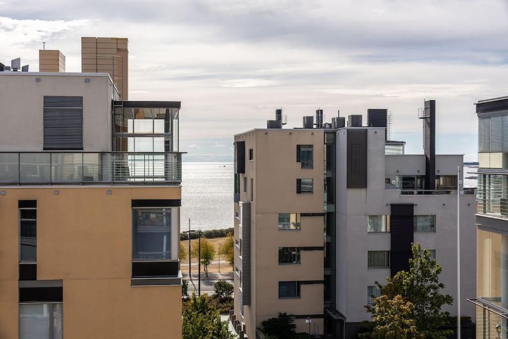 Spacious Home With Four Terrace, Sauna, Sea View هلسنكي المظهر الخارجي الصورة