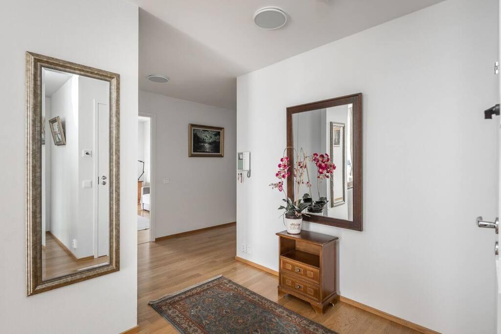 Spacious Home With Four Terrace, Sauna, Sea View هلسنكي المظهر الخارجي الصورة